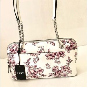 DKNY BRYANT PARK MEDIUM T white with flowers